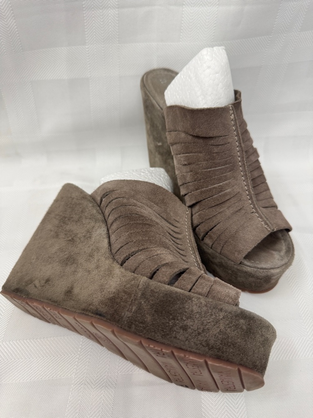 Italian Leather Taupe/Gray Suede Fringe Wedge Wedge Heels